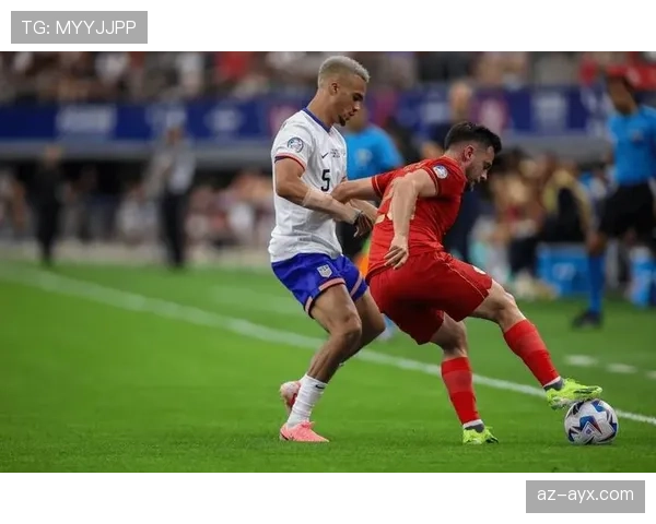 美洲杯传奇射手闪耀绿茵：历史进球回顾与激动人心的经典瞬间