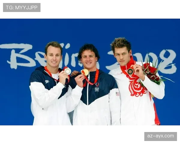 刷到瑞安·洛赫特晒家照，阳台泳池那排场直接把我的人生标配刷新了